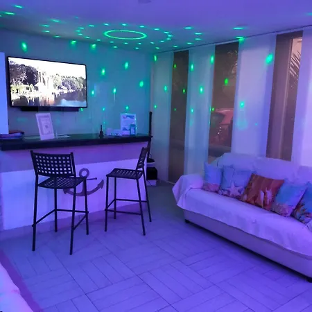 Milano 3* 马里纳-迪-皮特拉桑塔