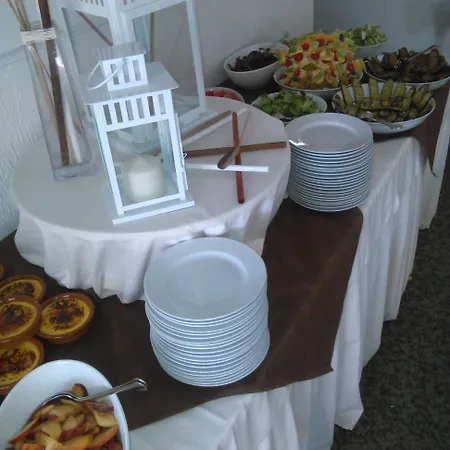 酒店 Milano 马里纳-迪-皮特拉桑塔